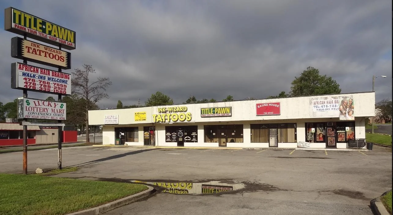 Peach Plaza — Sale in Macon, GA, photo 1 of 2