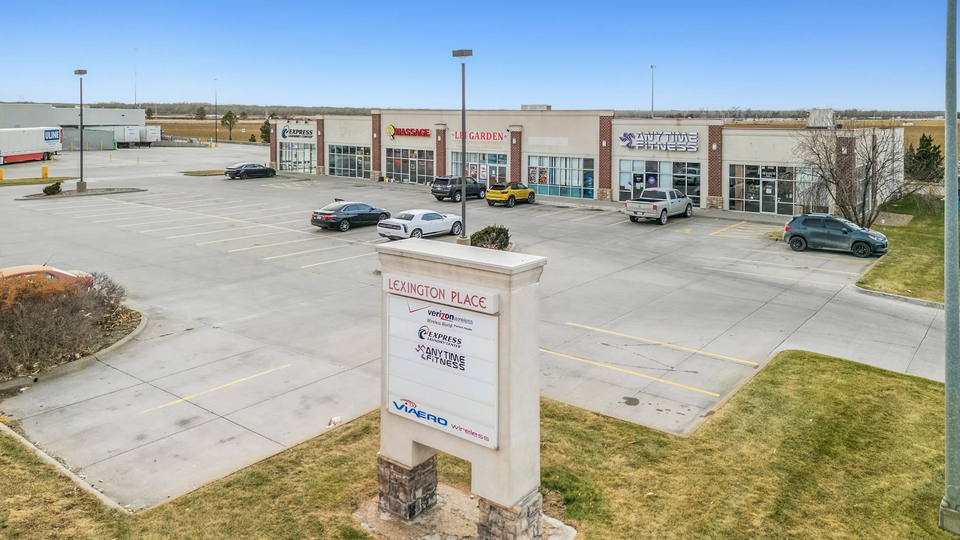 Lexington Place — Sale in Lexington, NE, photo 2 of 2