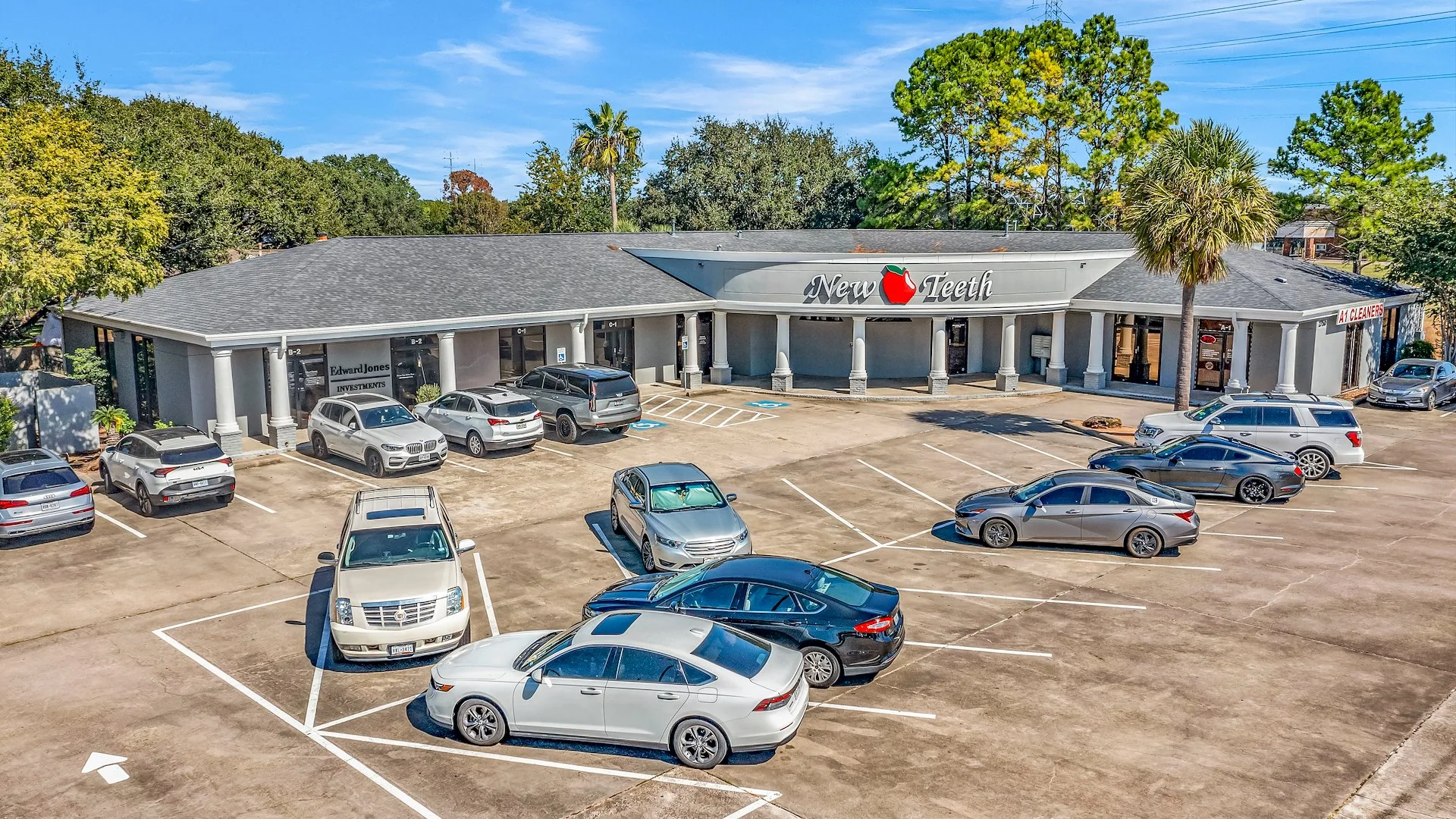 The Plaza At Amber Lane Attractive Assumable Loan At… — Sale in League City, TX, photo 1 of 1