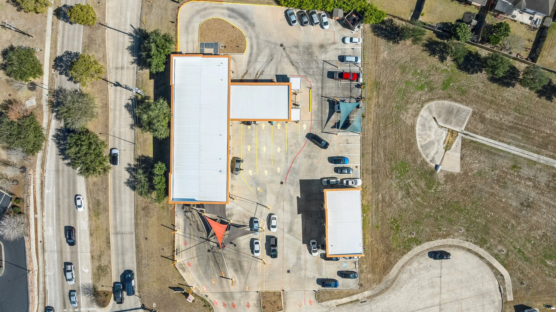 Apple Car Wash & Lube Center | Sam's Club Adjacent |… — Sale in Richmond, TX, photo 5 of 8