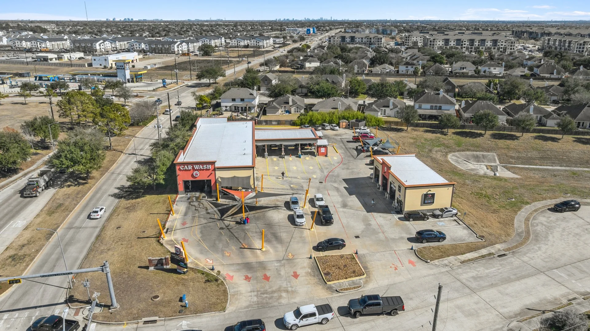 Apple Car Wash & Lube Center | Sam's Club Adjacent |… — Sale in Richmond, TX, photo 6 of 8
