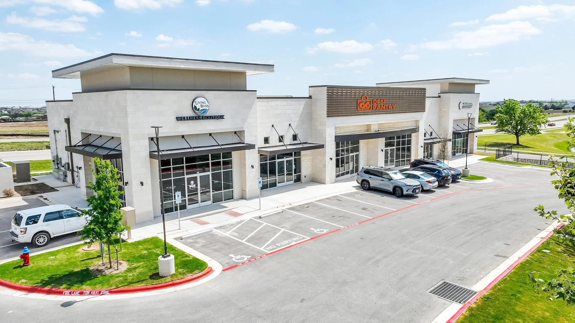 Shops at Teravista - Building III — Sale in Georgetown, TX, photo 1 of 7