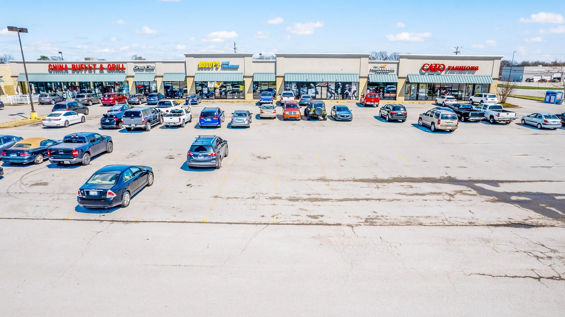 Oak Grove Shopping Center — Sale in Oak Grove, KY, photo 2 of 6