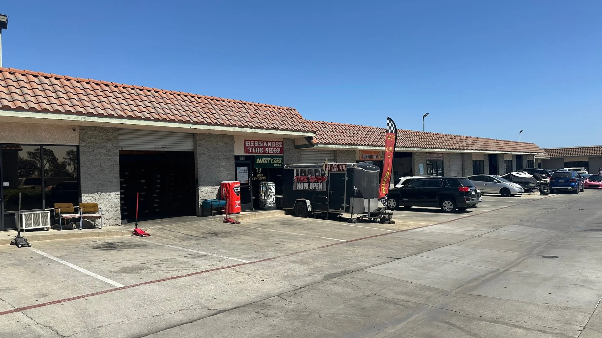 1710 W Foothill Blvd — Sale in Upland, CA, photo 2 of 2