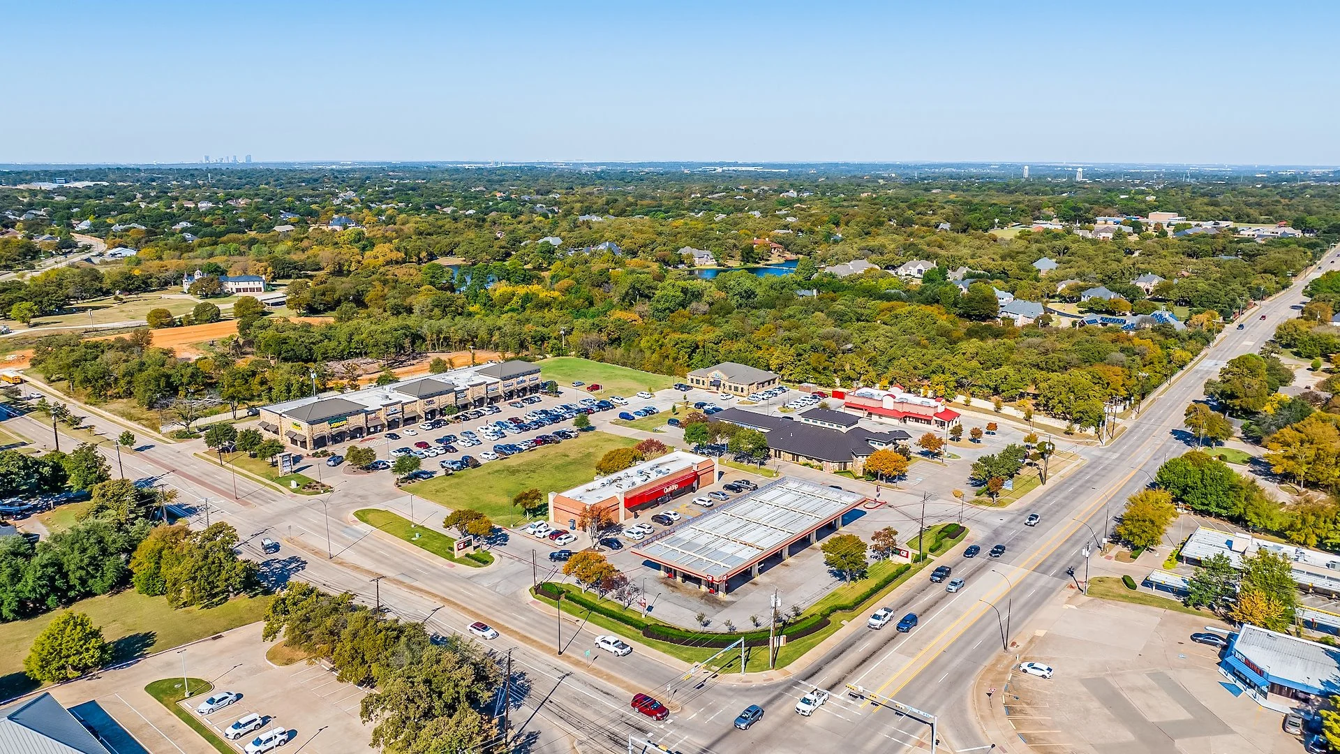 Garden Town Center — Sale in Arlington, TX, photo 4 of 6