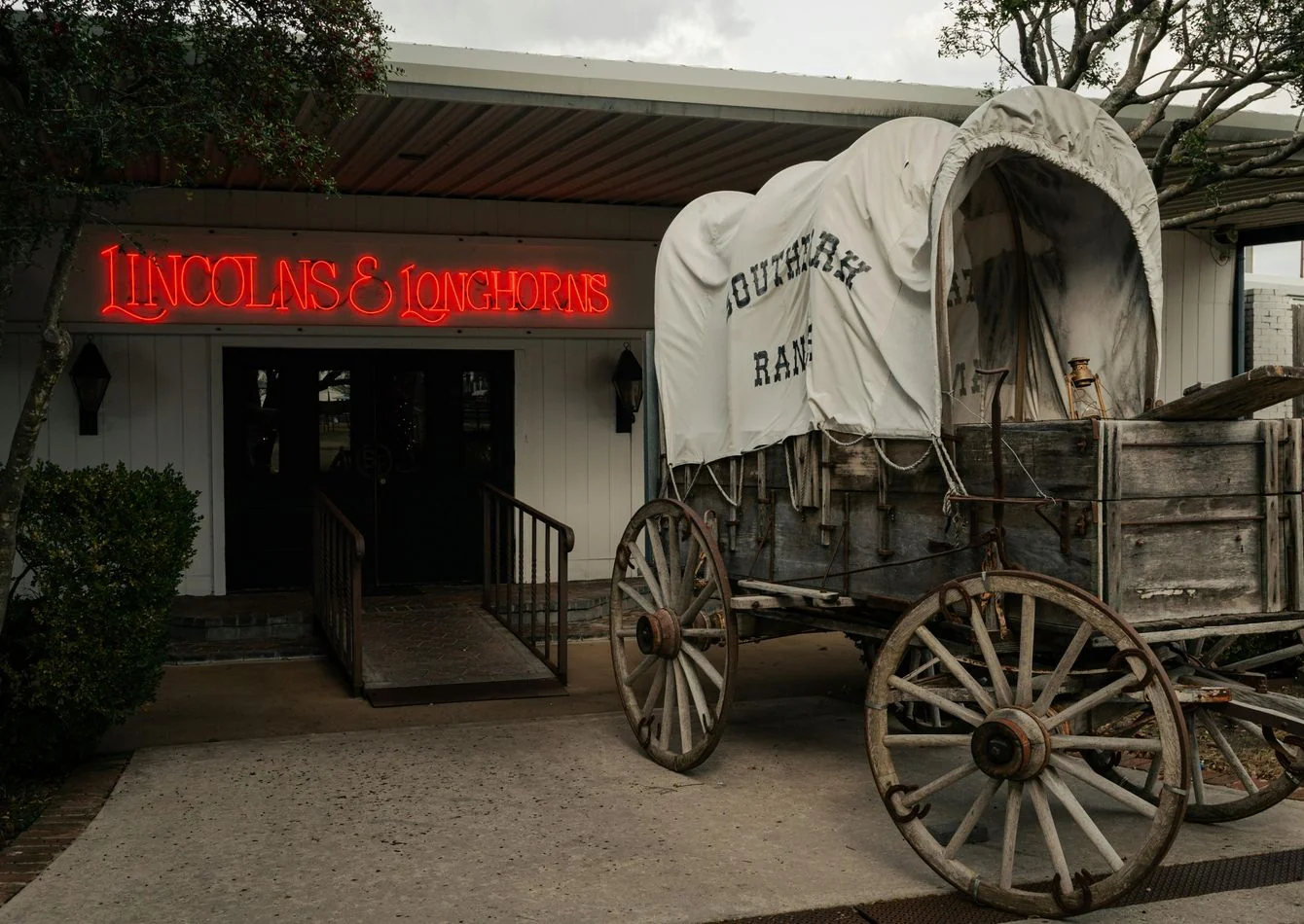 Historic Northern Arizona Restaurant & Bar Near… — Sale in Yavapai County, AZ, photo 1 of 1