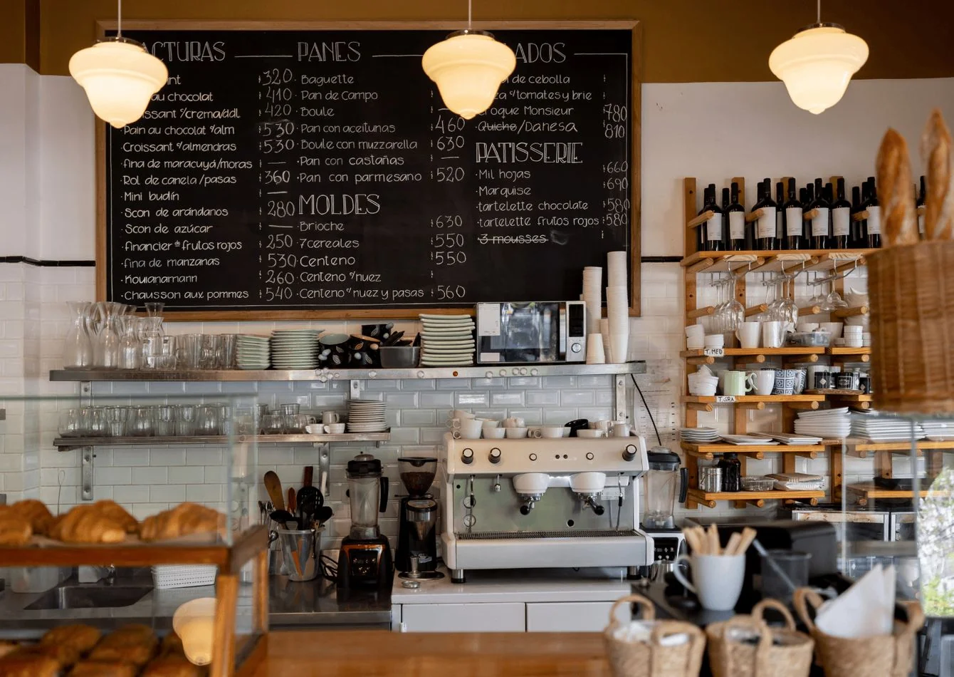 Turnkey Artisan Retail & Cafe Concept in Historic St.… — Sale in St Petersburg, FL, photo 1 of 1