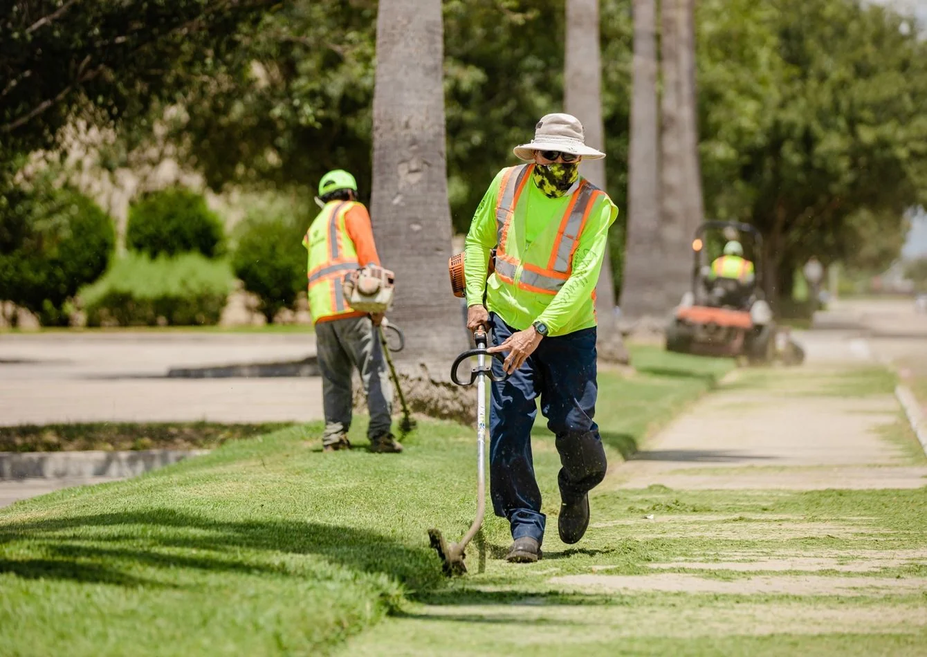 Commercial Lawn & Landscape Turn-Key with Contracts… — Sale in Orlando, FL, photo 1 of 1