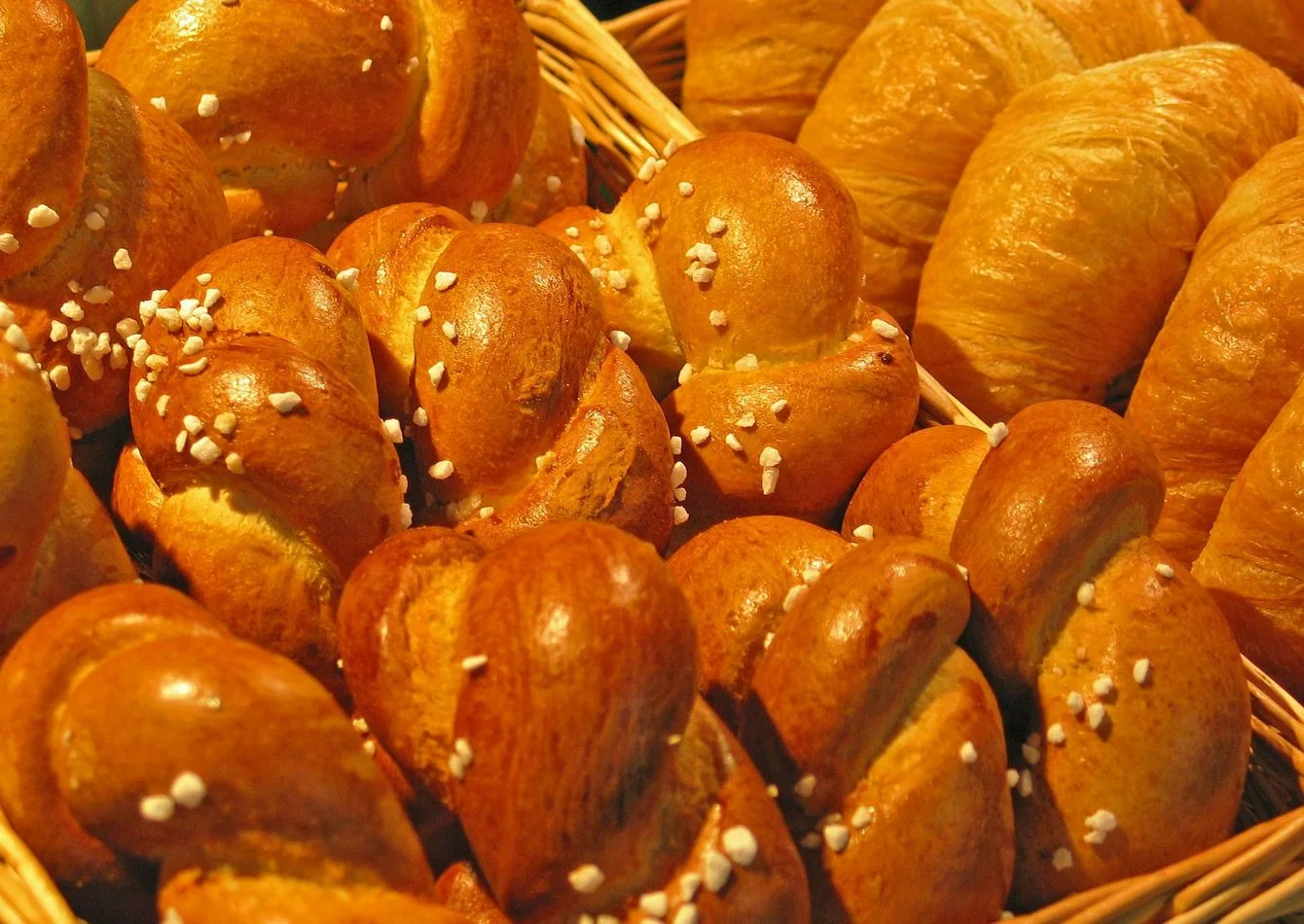 Established Retail Bakery serving Westside of Cleveland — Sale in Cleveland, OH, photo 1 of 1