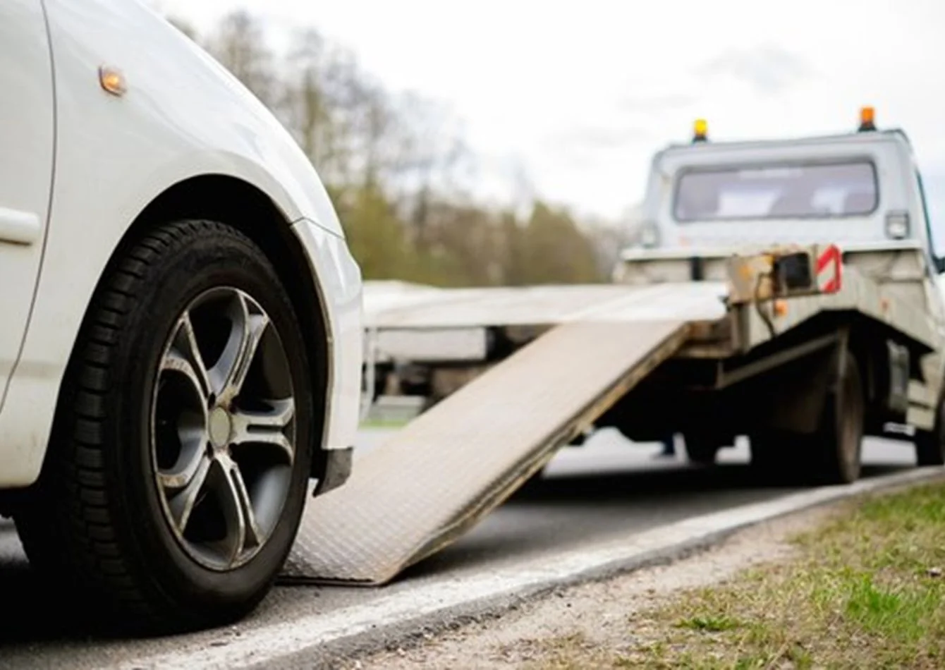 Towing Company Listing ID: — Sale in Milwaukee, WI, photo 1 of 1
