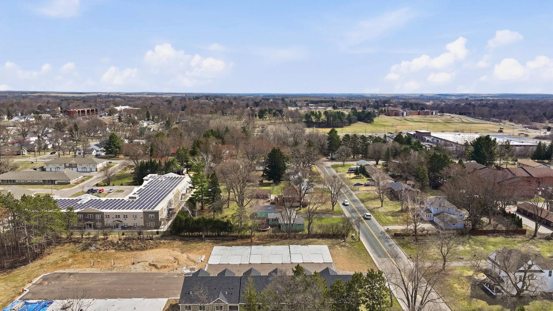 Falcon Glen Luxury Condominium Development — Sale in New Richmond, WI, photo 5 of 5