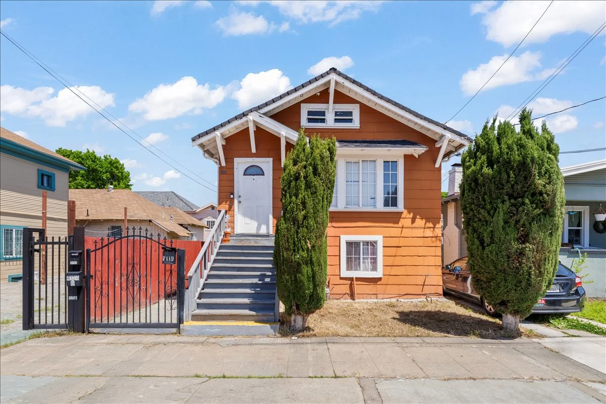 4114 E 17th St — Sale in Oakland, CA, photo 1 of 5