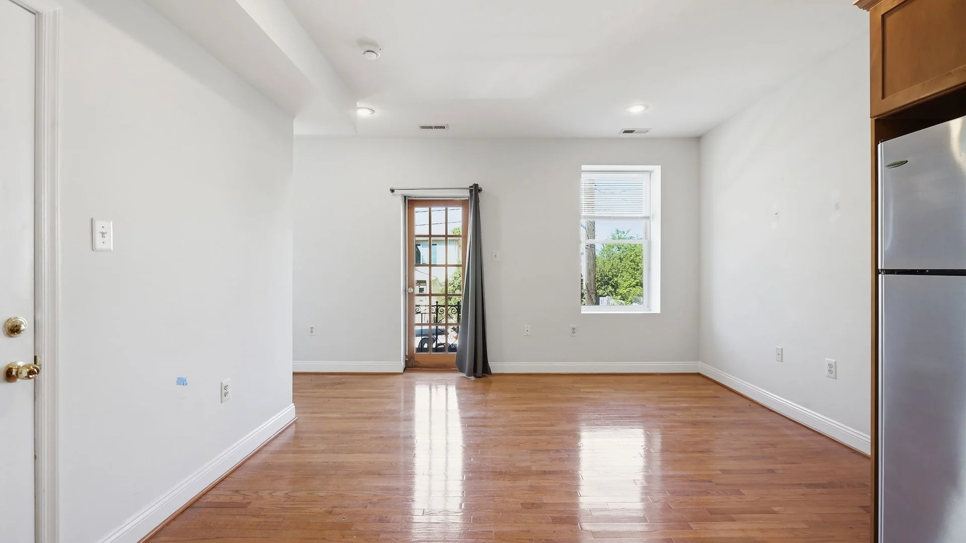 2703 12th Street NE — Sale in Washington, DC, photo 2 of 8