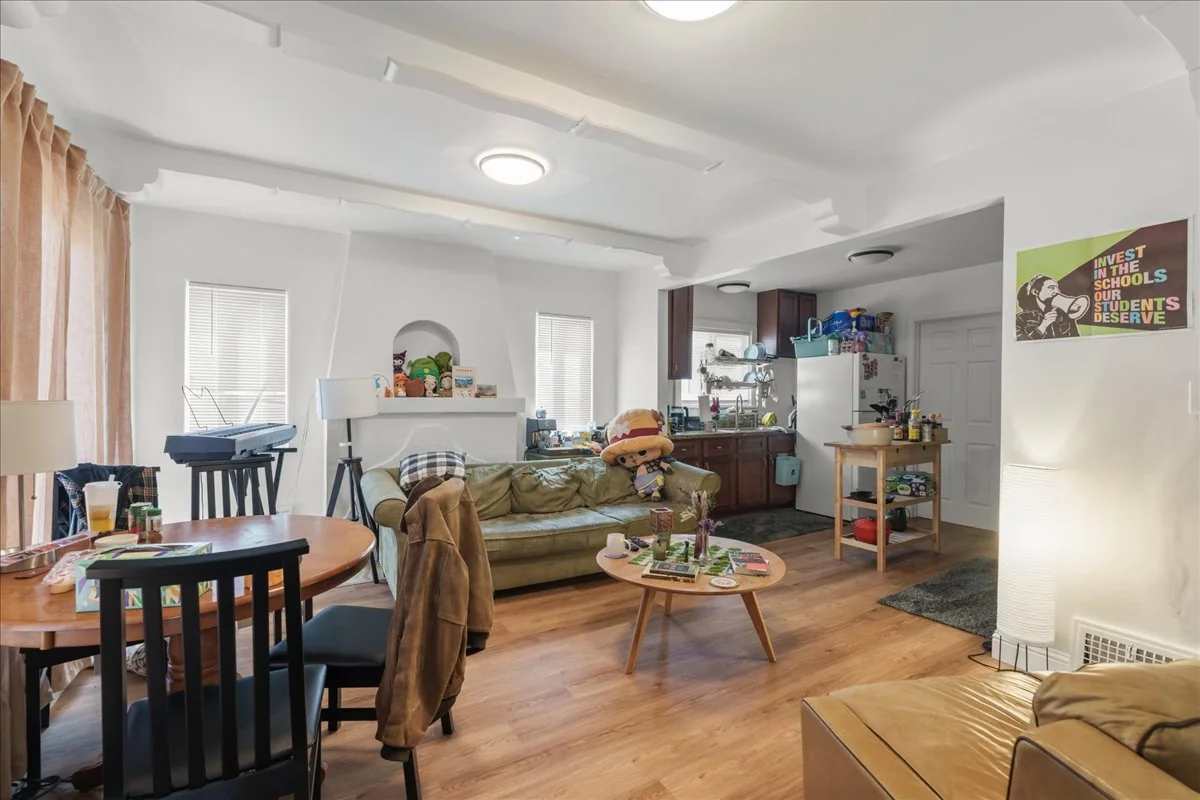 8117 Ney Ave — Sale in Oakland, CA, photo 5 of 5