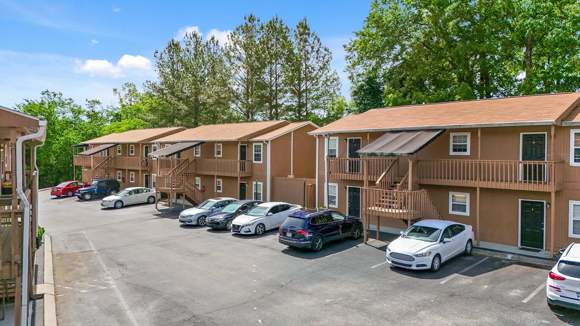 Windgate Apartments — Sale in Chattanooga, TN, photo 3 of 4