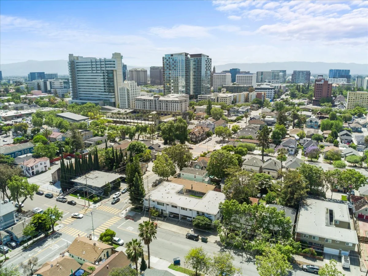 Fama Apartments, San Jose — Sale in San Jose, CA, photo 2 of 2