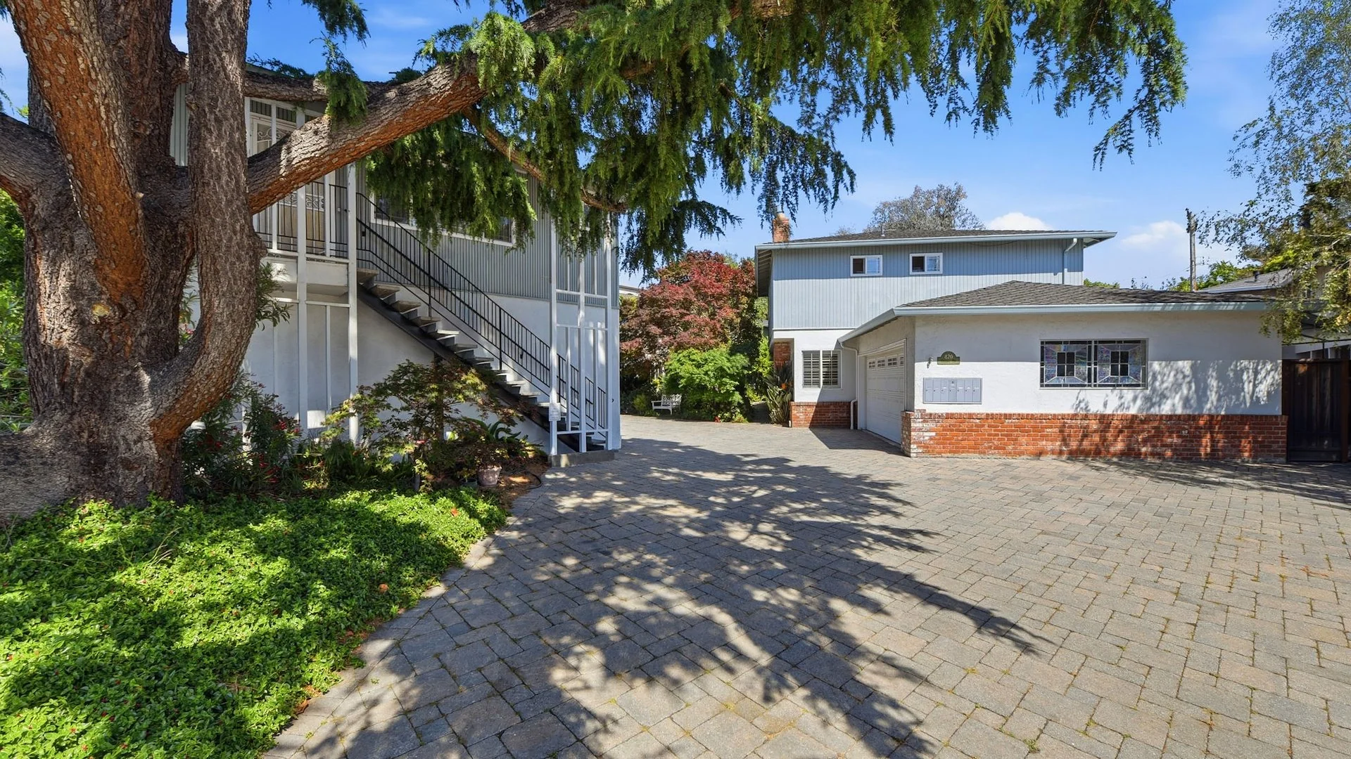 870 Williams Way — Sale in Mountain View, CA, photo 1 of 2
