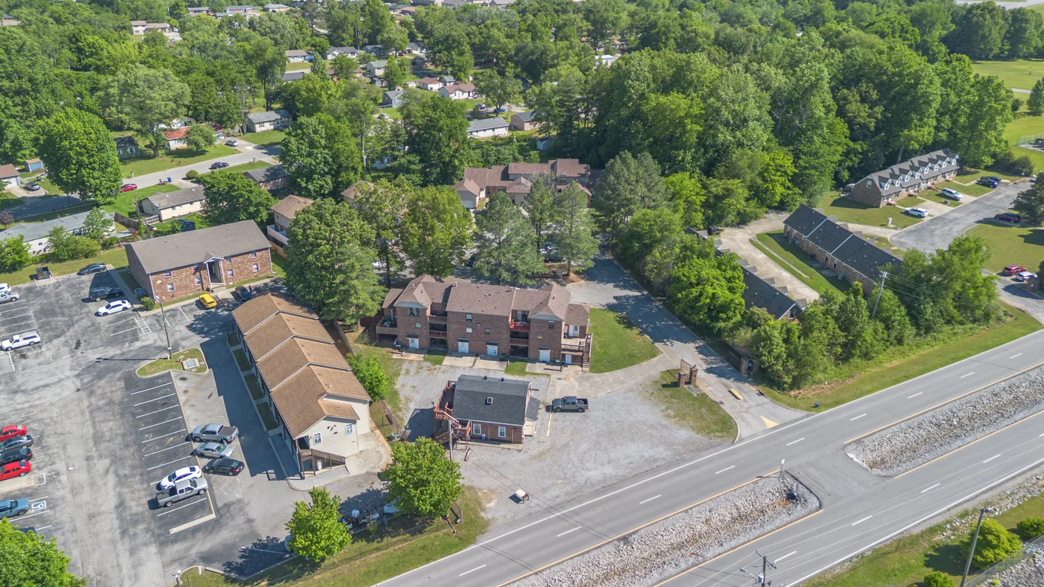 Condor Court — Sale in Clarksville, TN, photo 2 of 5