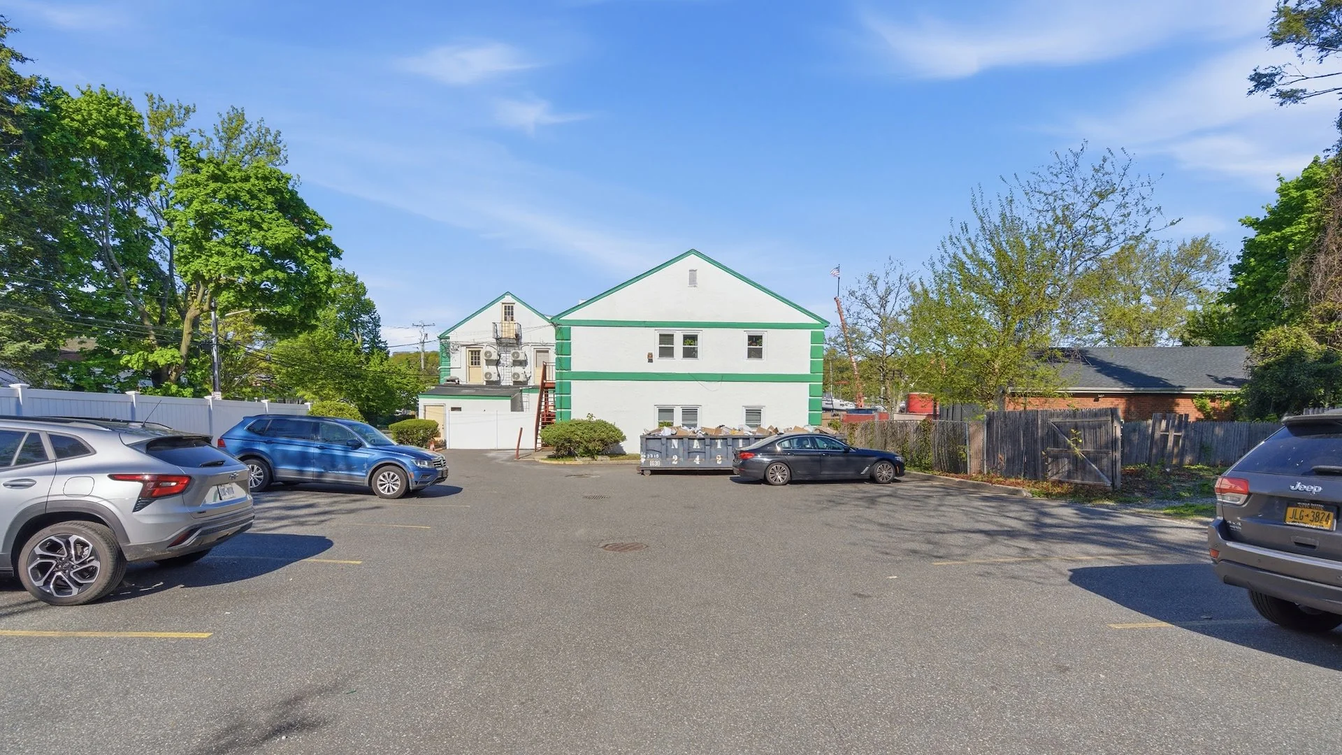 134 New York Ave, Huntington, NY — Sale in Huntington, NY, photo 2 of 3