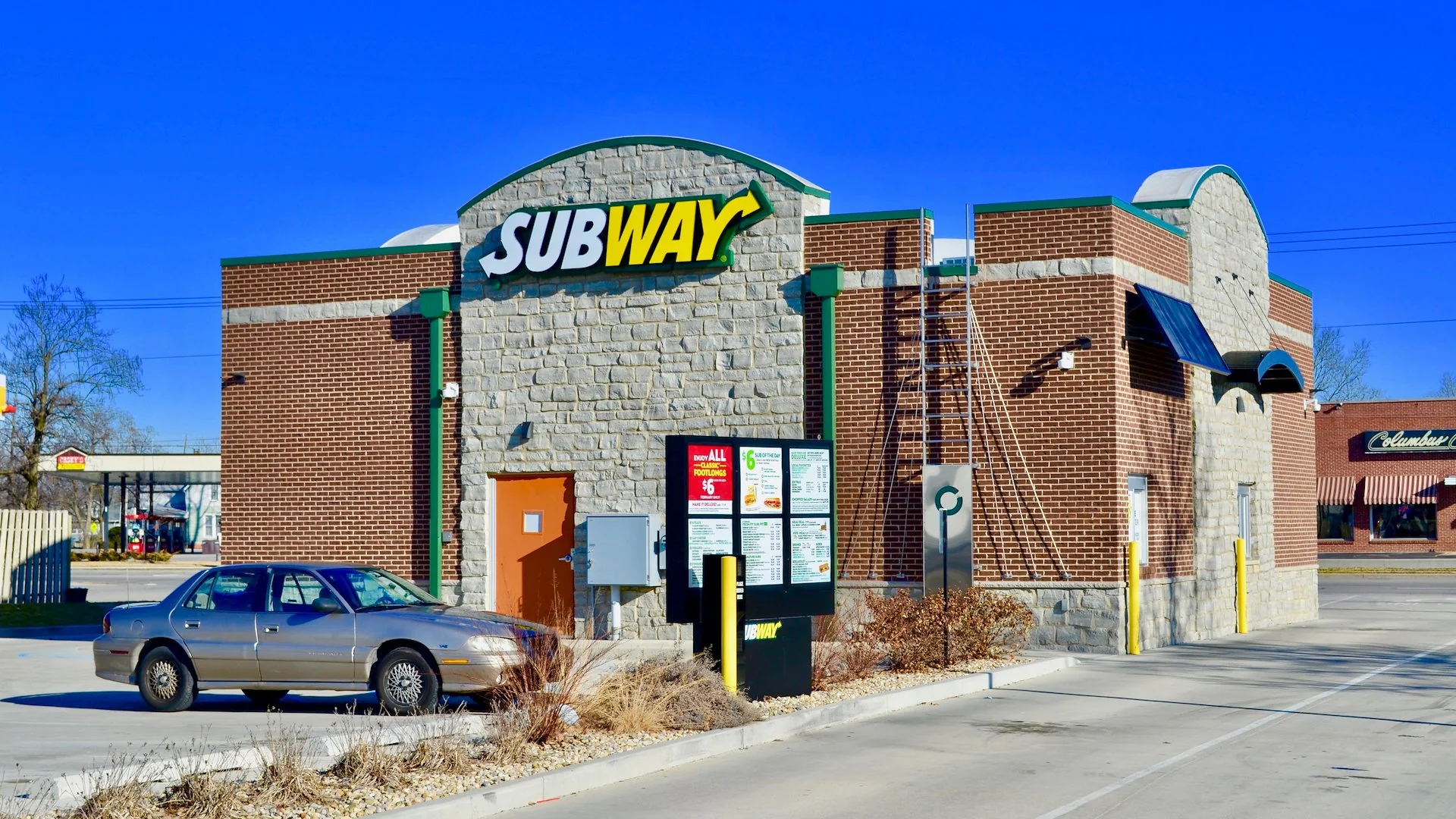 Subway — Sale in Columbus, IN, photo 2 of 3