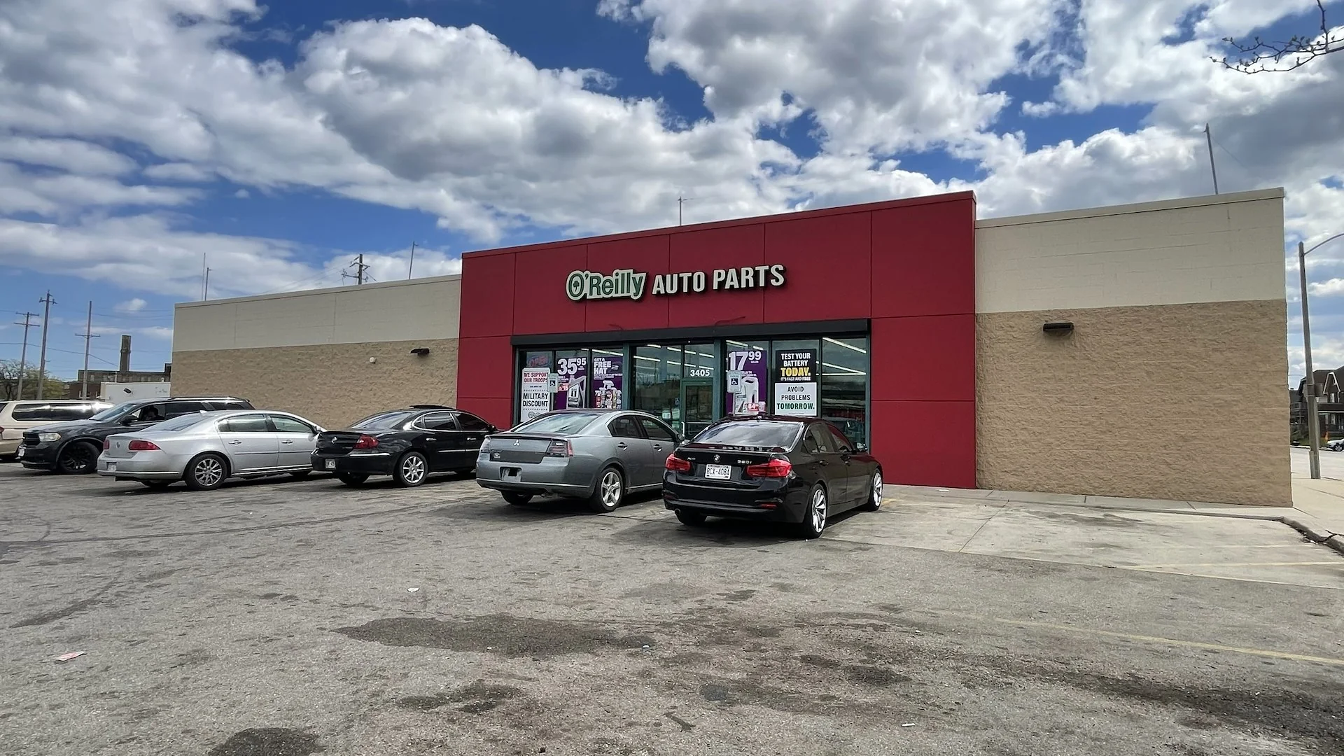 O'Reilly — Sale in Milwaukee, WI, photo 3 of 4