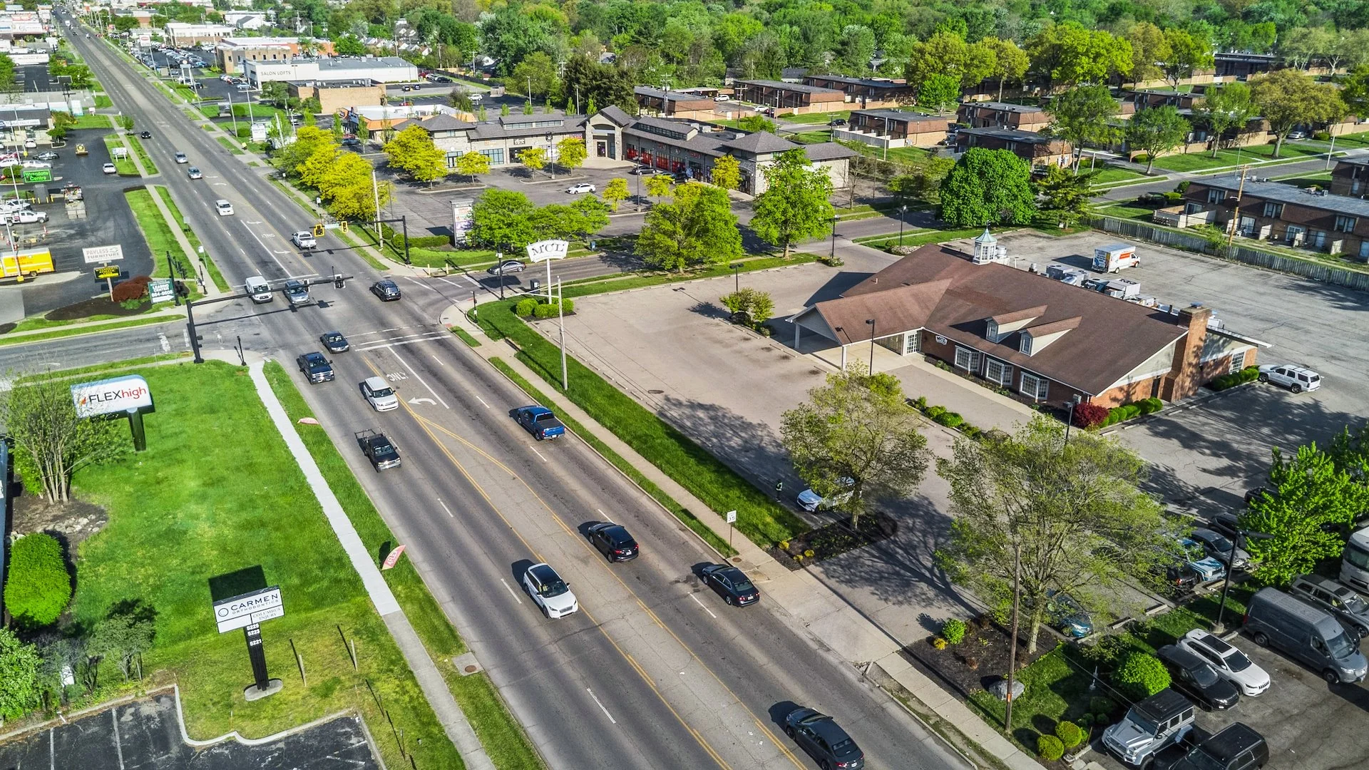 Large Parcel, Signalized Intersection Redevelopment… — Sale in Columbus, OH, photo 3 of 6