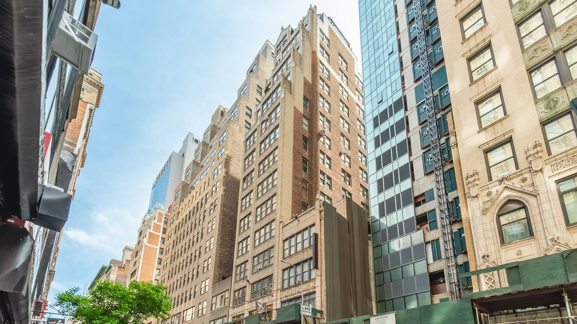 54 West 39th Street — Sale in New York, NY, photo 3 of 5
