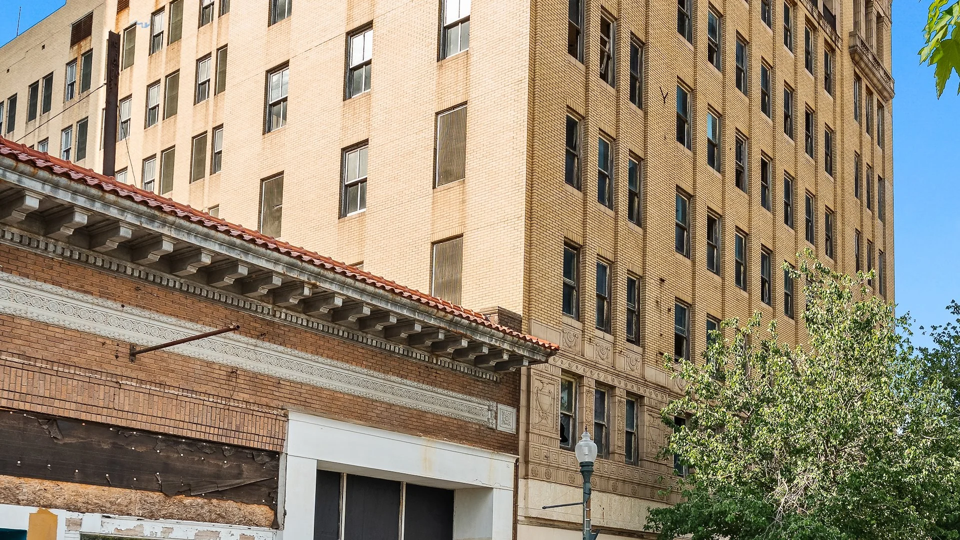 The Johnson Building — Sale in Shreveport, LA, photo 3 of 5