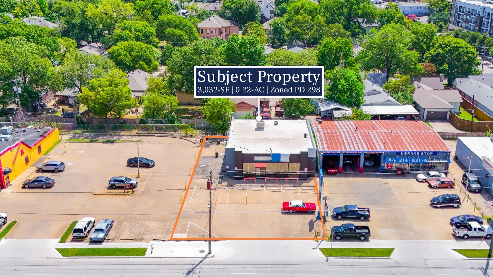 4312 Live Oak — Sale in Dallas, TX, photo 2 of 4