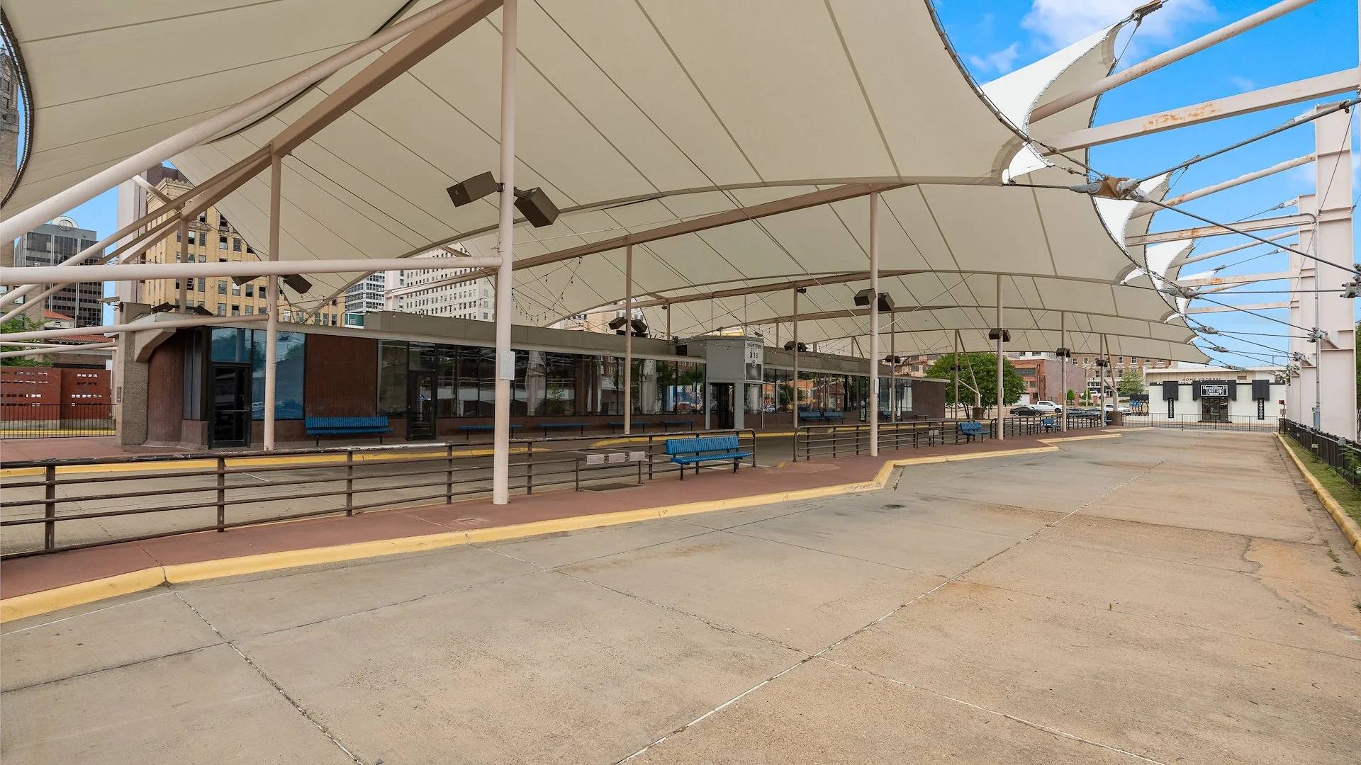 Former Bus Depot — Sale in Shreveport, LA, photo 3 of 5