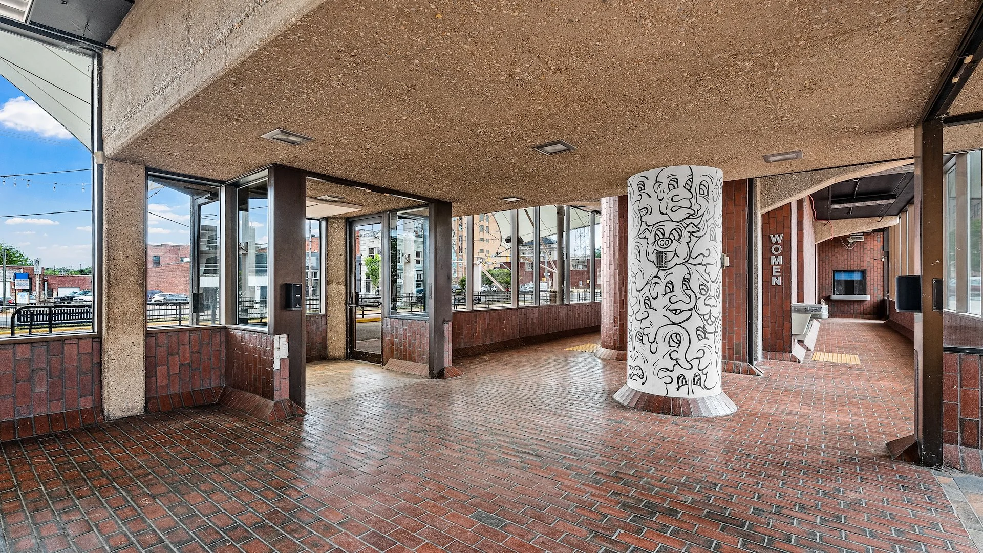 Former Bus Depot — Sale in Shreveport, LA, photo 5 of 5
