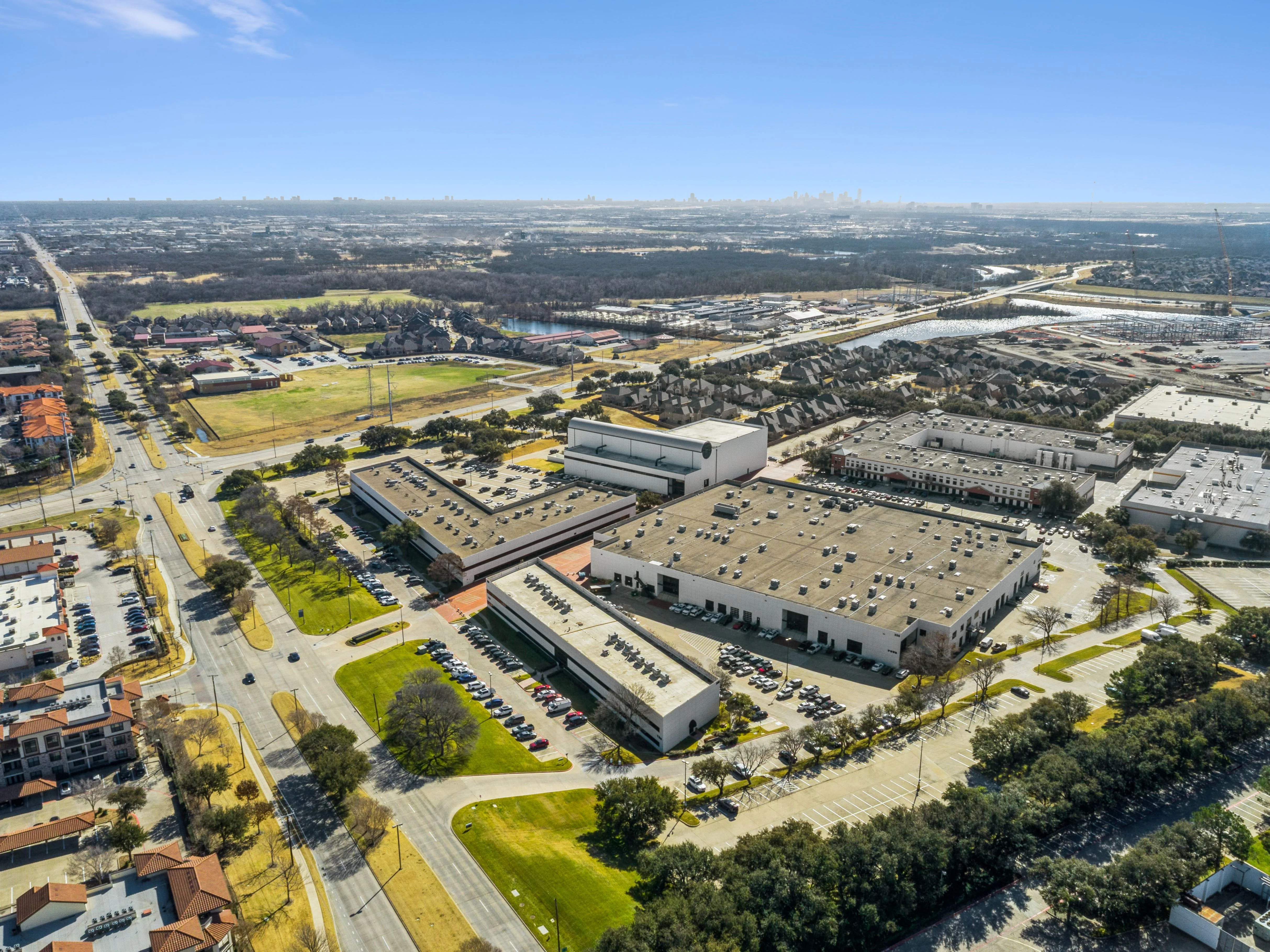 Dallas Communications Complex II - IV — Sale in Irving, TX, photo 2 of 8