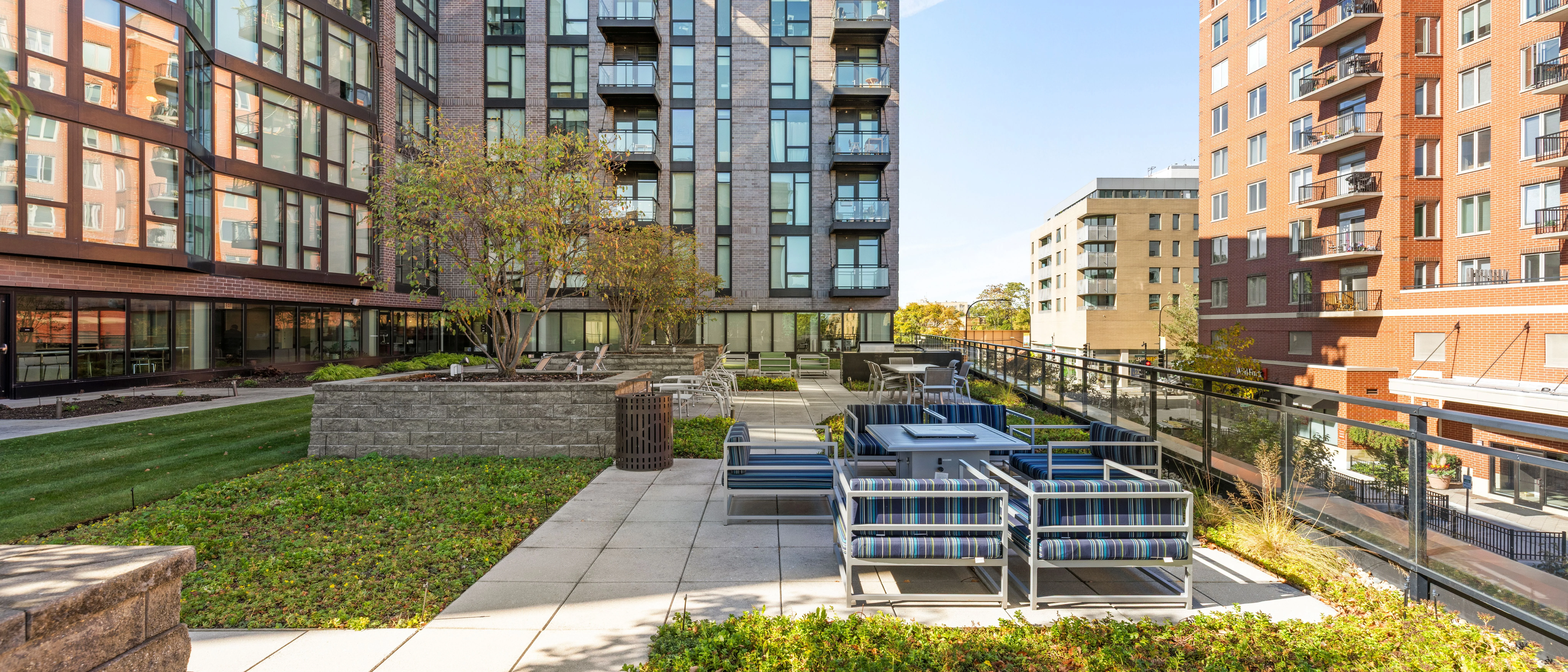 The Main — Sale in Evanston, IL, photo 7 of 8