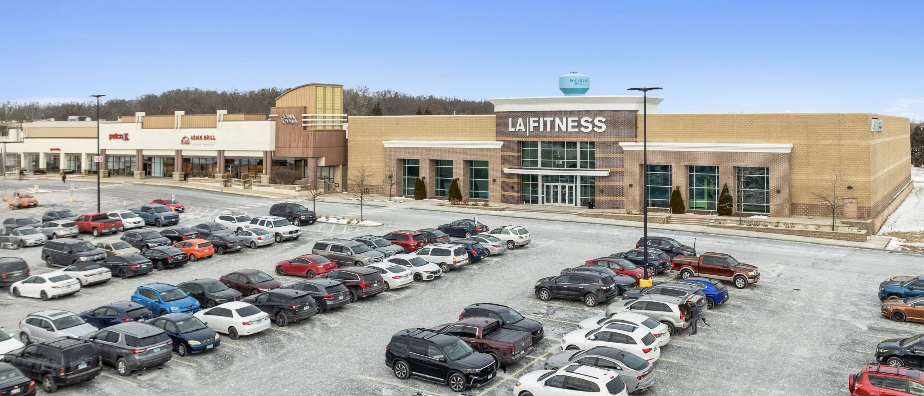 LA Fitness - Round Lake Beach, IL — Sale in Round Lake Beach, IL, photo 3 of 8