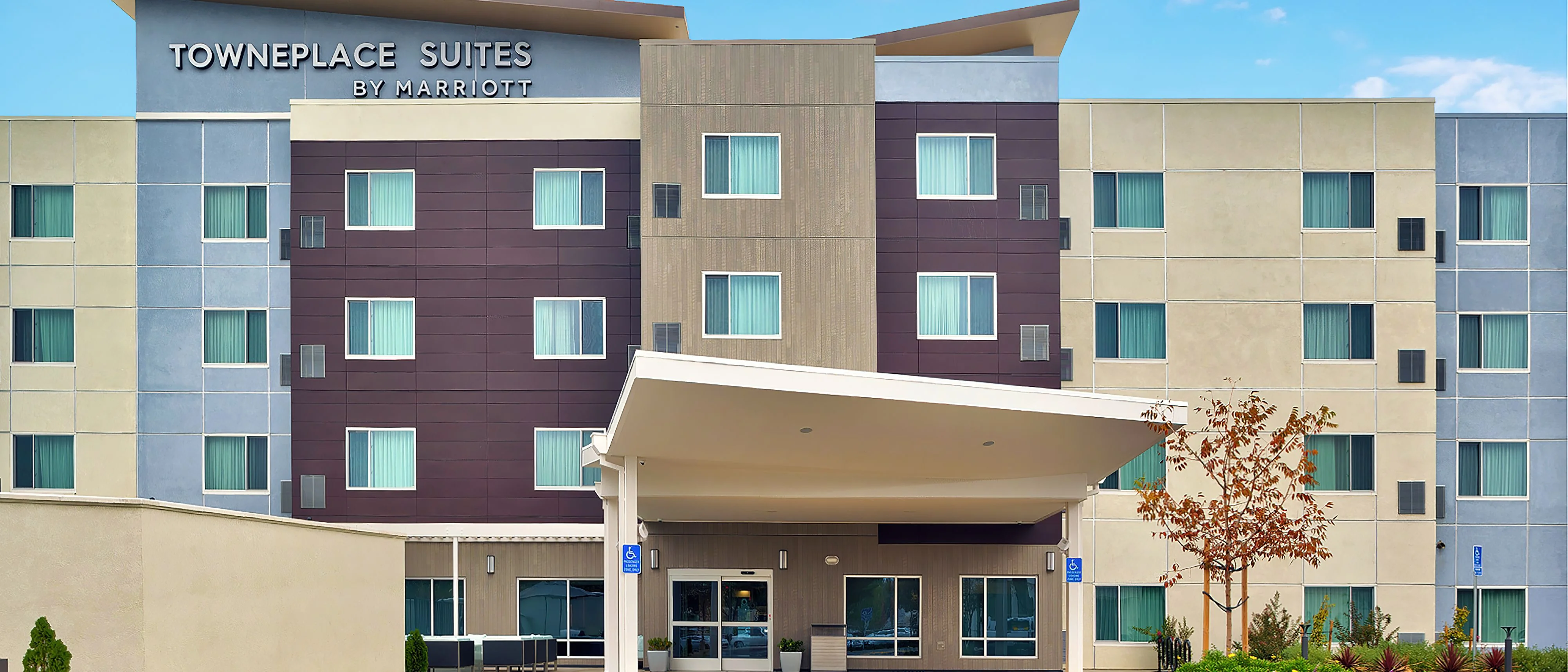 TownePlace Suites Sacramento Elk Grove - Hotels — Sale in Elk Grove, CA, photo 3 of 6