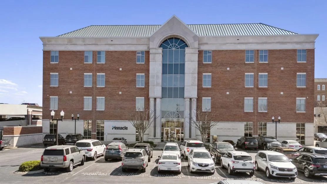 Pinnacle Bank - Murfreesboro, TN (College St.) — Sale in Murfreesboro, TN, photo 7 of 8