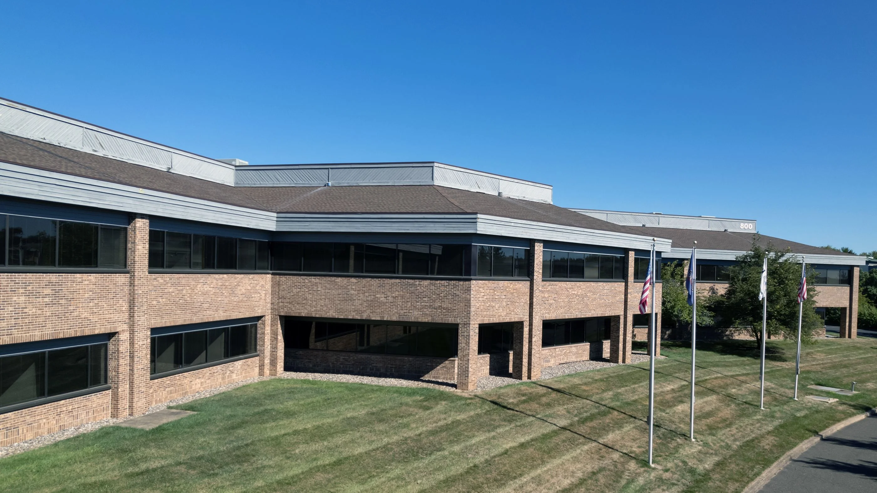 700 & 800 Business Center Drive — Sale in Horsham, PA, photo 8 of 8