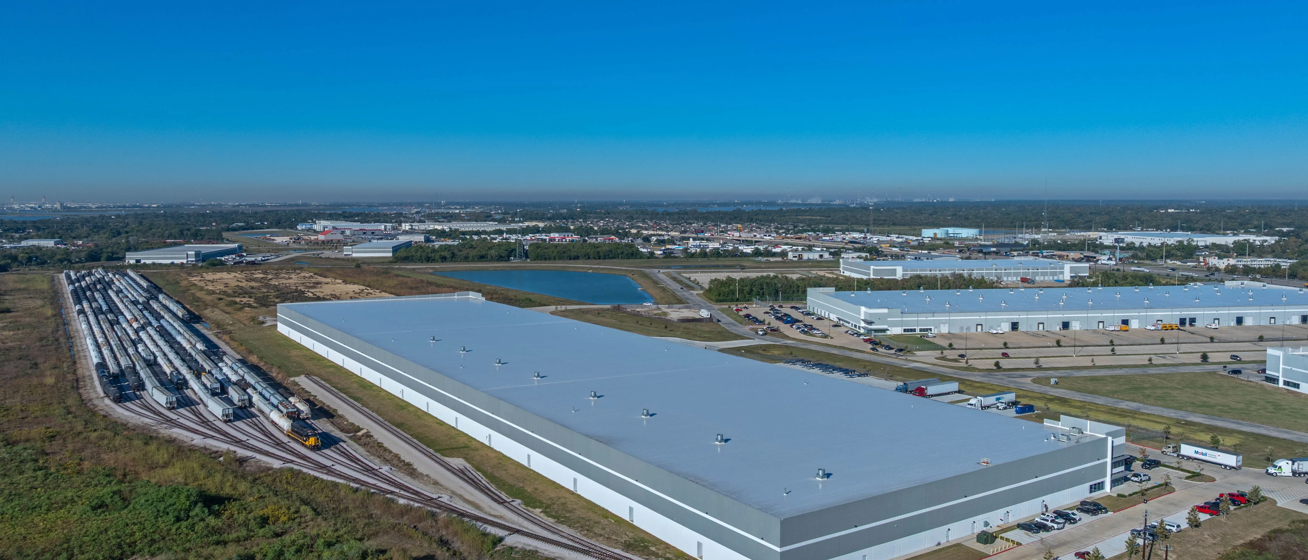 Port 10 Logistics Center Bldg. 3 — Sale in Baytown, TX, photo 3 of 8