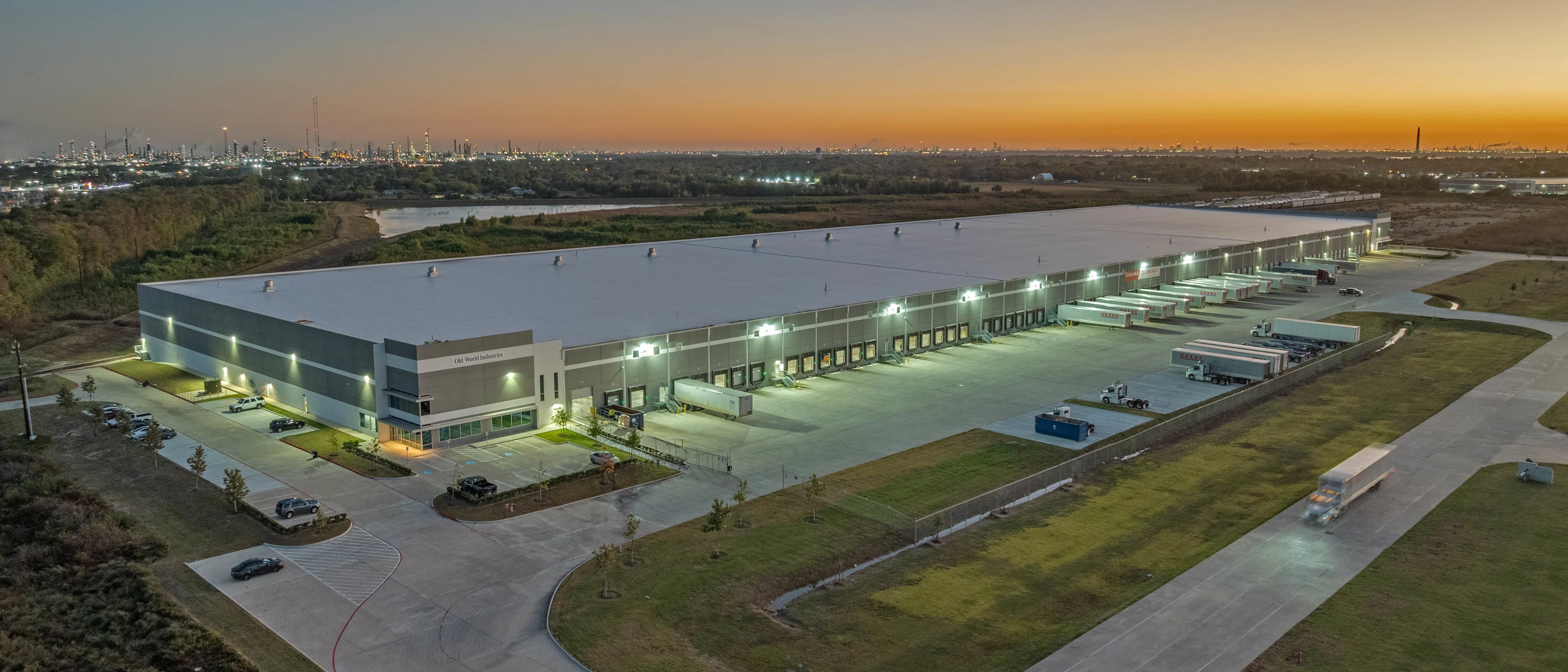 Port 10 Logistics Center Bldg. 3 — Sale in Baytown, TX, photo 4 of 8