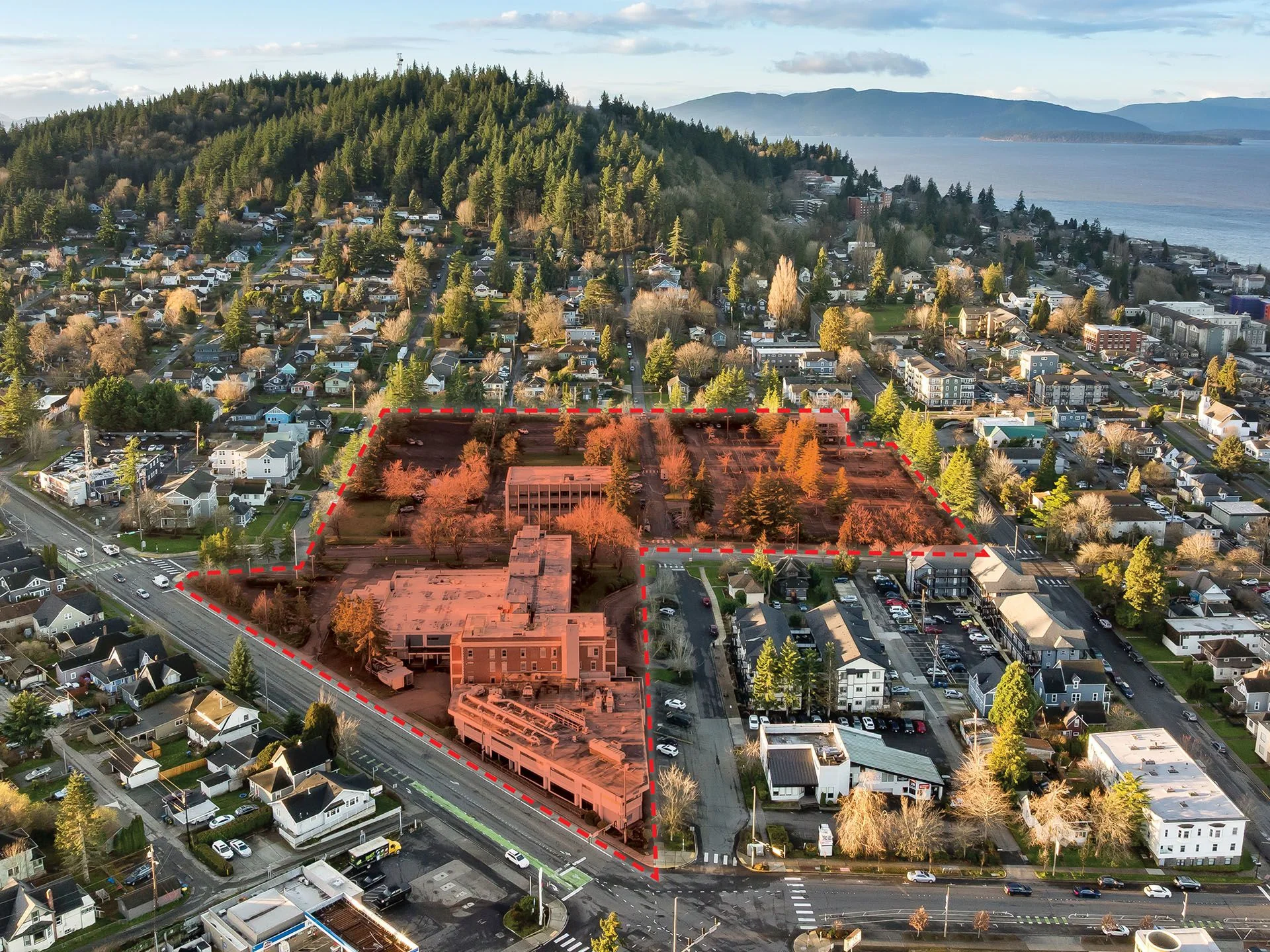 PeaceHealth - Bellingham — Sale in Bellingham, WA, photo 2 of 8