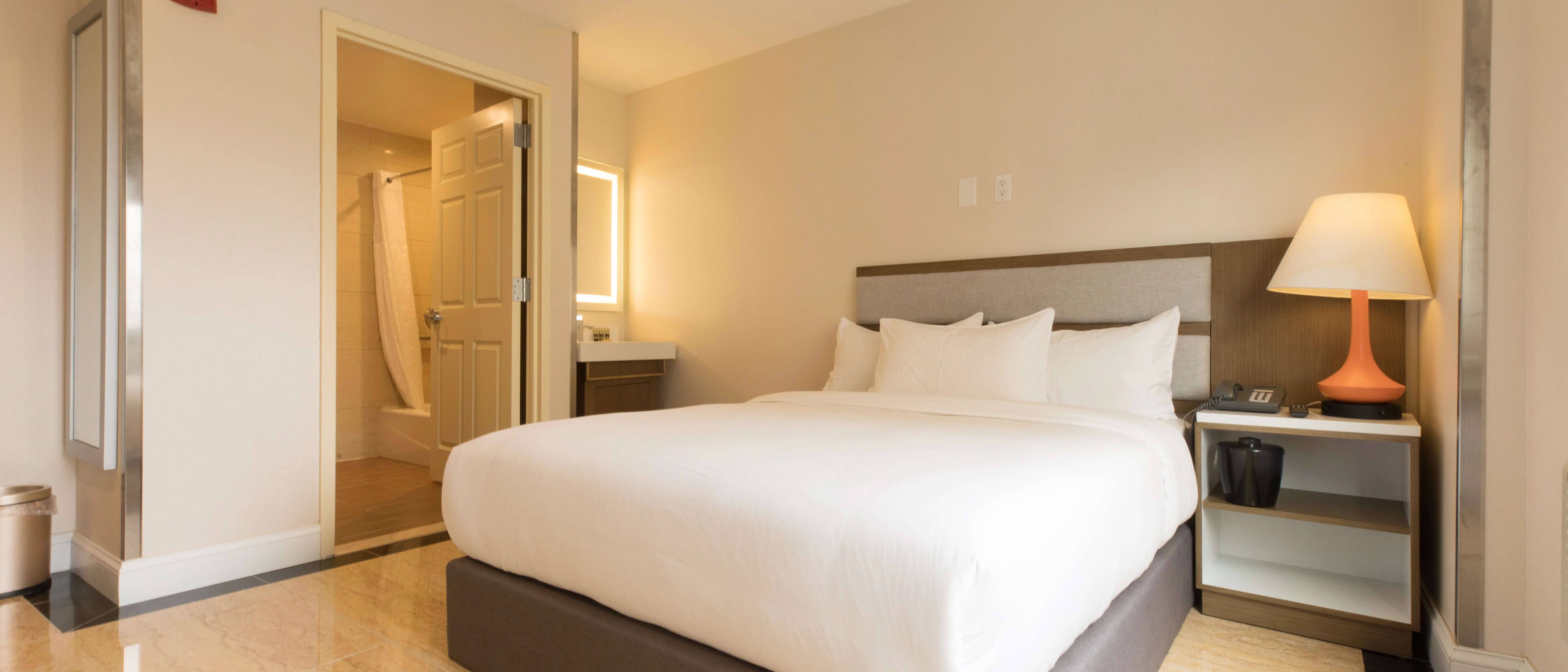 Mayfair Inn and Suites Long Island City — Sale in Long Island City, NY, photo 6 of 8
