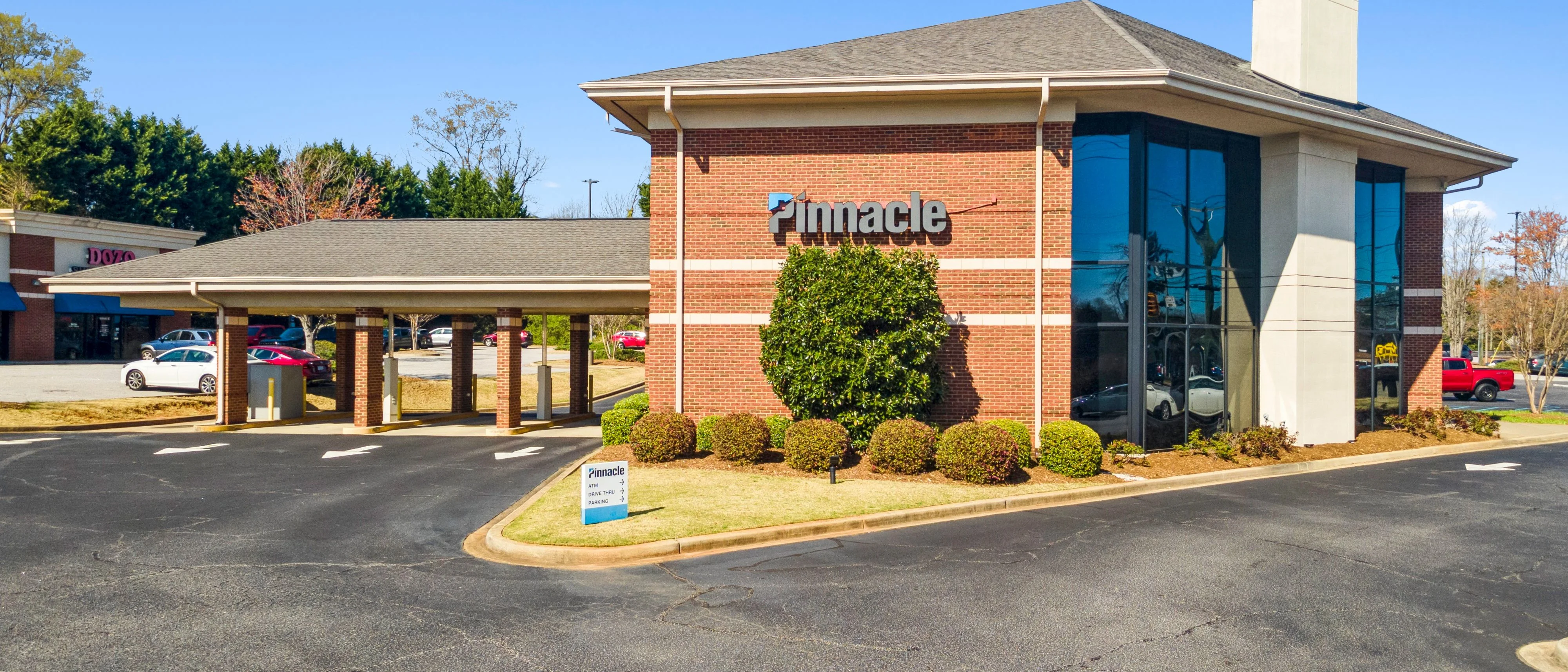 Pinnacle Bank – Easley, SC — Sale in Easley, SC, photo 3 of 8