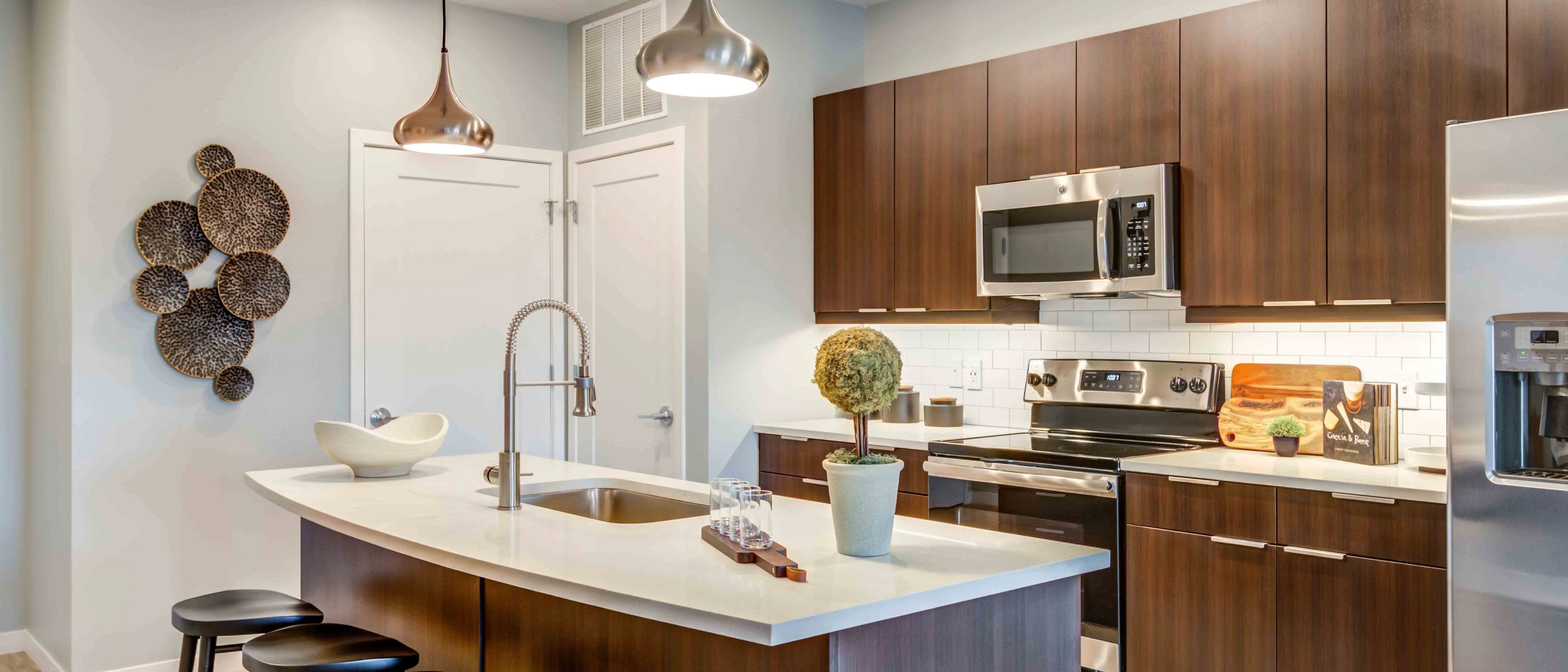 Brookside 51 — Sale in Kansas City, MO, photo 6 of 8