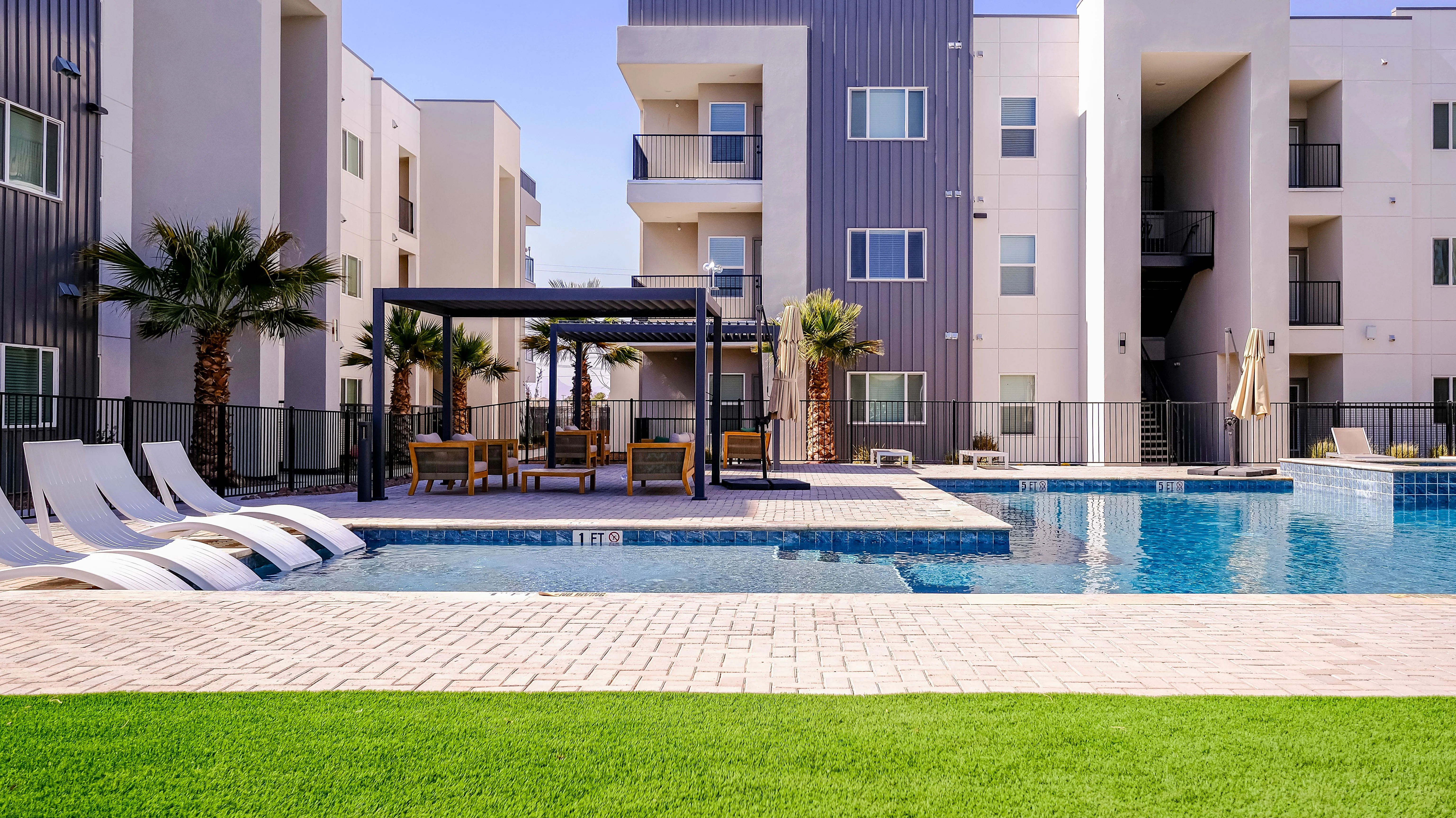 Desert Commons East — Sale in El Paso, TX, photo 1 of 8