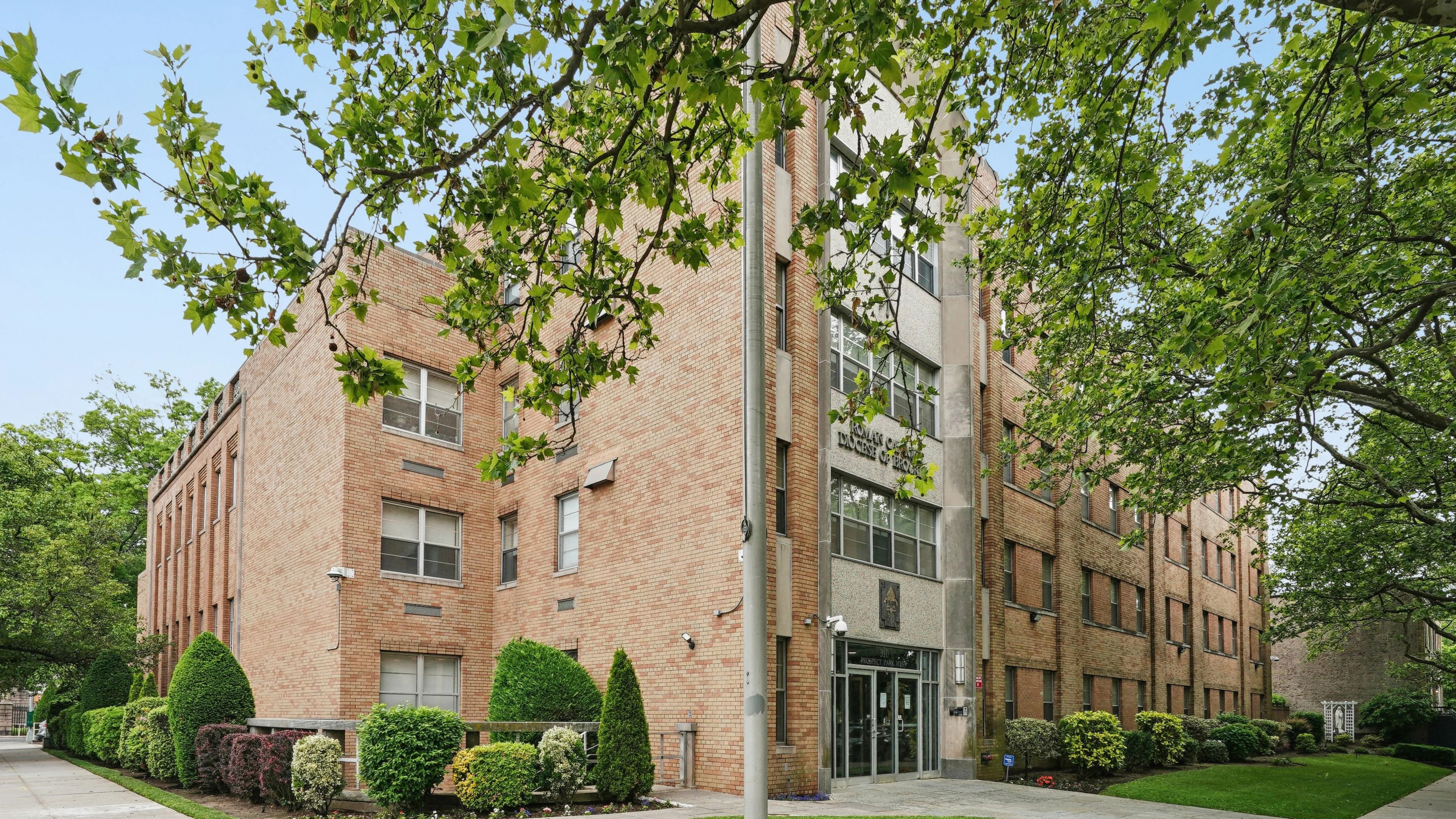 503-527 Smith Street — Sale in Brooklyn, NY, photo 8 of 8