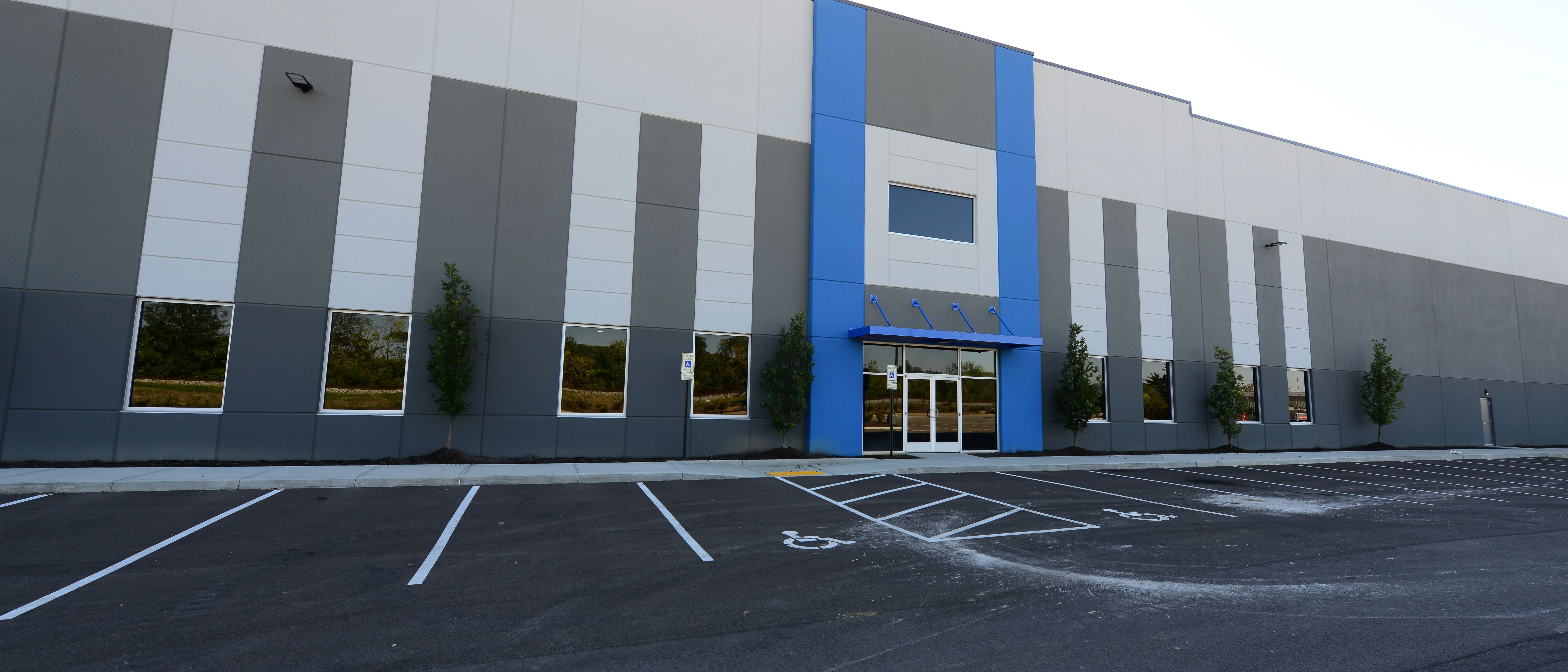 Cincinnati Commerce Center — Sale in Covington, KY, photo 6 of 8