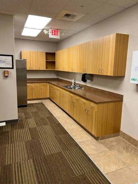 2001 Meyer Way — Lease in Fairfield, CA, photo 4 of 8