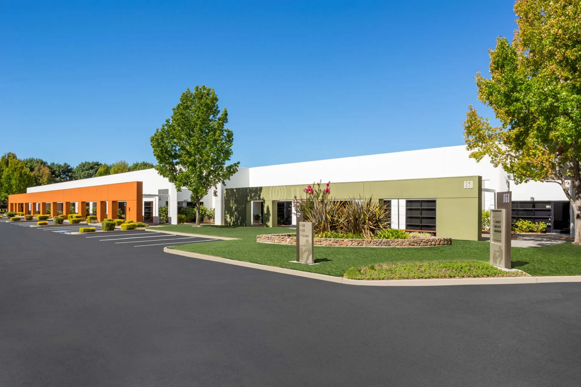870 Napa Valley Corporate Way — Lease in Napa, CA, photo 8 of 8