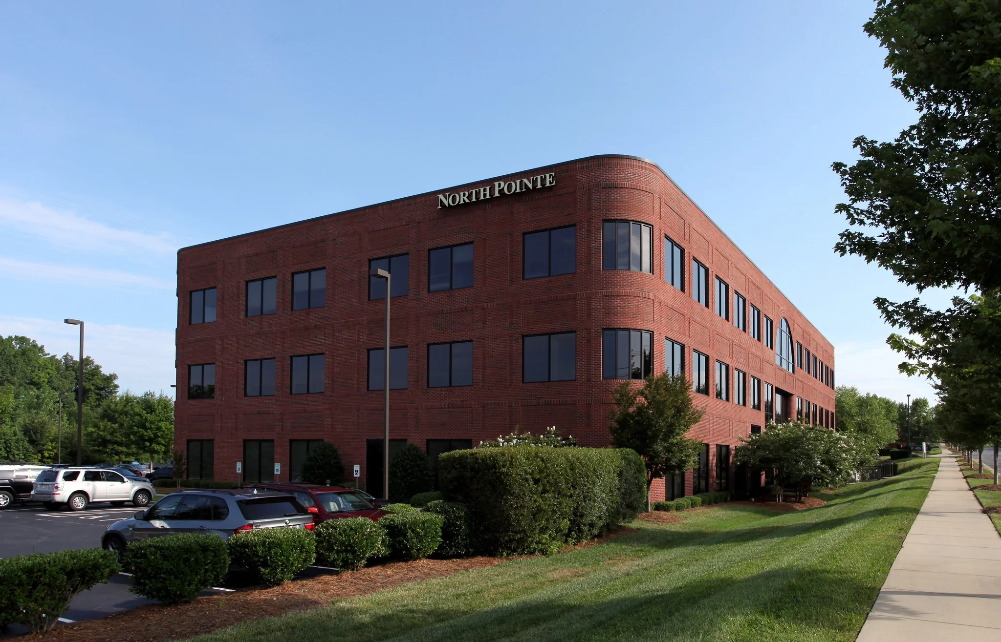 Birkdale Point 1 — Lease in Huntersville, NC, photo 3 of 8