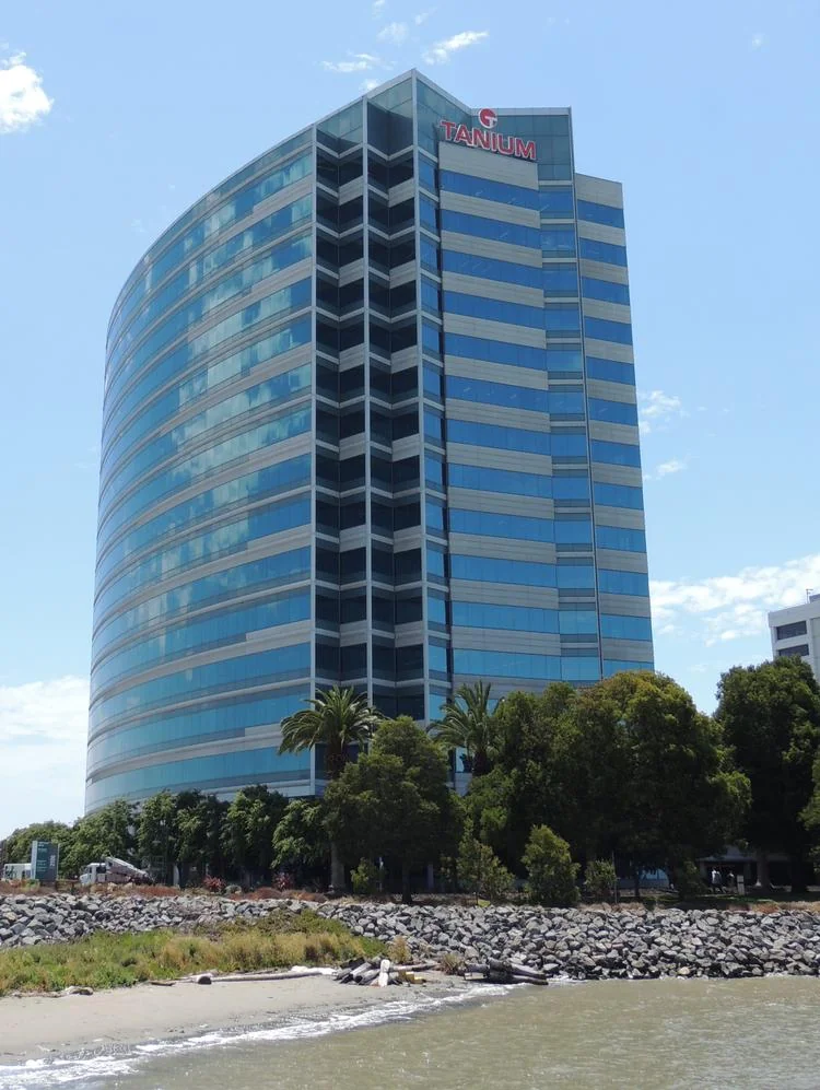 2100 Powell — Lease in Emeryville, CA, photo 1 of 4